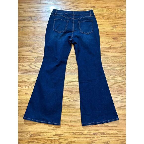 No Boundaries Juniors Double Button High Rise Flare Strech Dark Wash Casual Jean - Picture 4 of 7